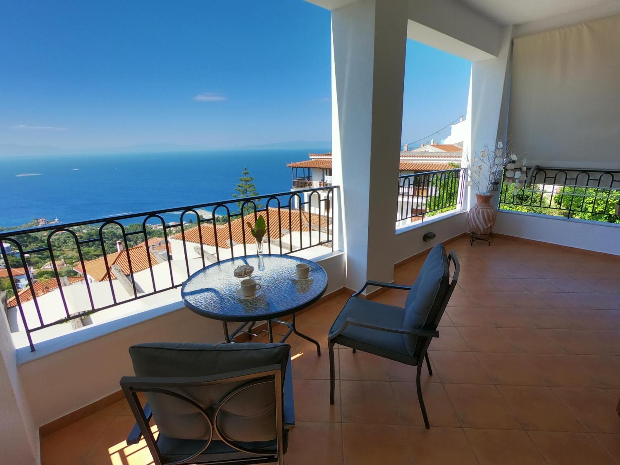 Horizon Studios With Sea View - Free Parking Глосса Екстер'єр фото